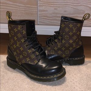 🖤BRAND NEW CUSTOM MADE LV DR MARTENS🖤